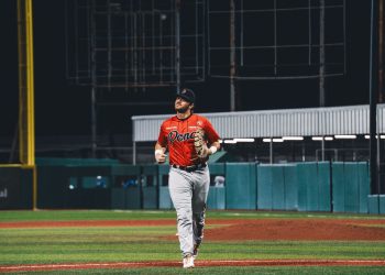 Los Leones caen en cerrado duelo