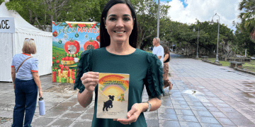 [VIDEO]“Cuando mi perro cruce el arcoíris” : un libro que abraza el duelo por la pérdida de una mascota