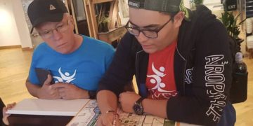 Cayey propone una pausa de arte y bienestar para consejeros escolares