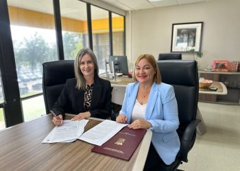 Abren las puertas del Municipio de Morovis a universitarios