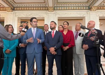 PPD en la Legislatura denuncia Jenniffer González ya perdió un año y presentan agenda legislativa 2026