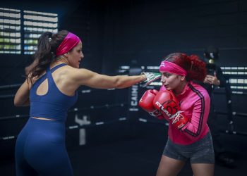 Young Kingz Foundation impulsa desarrollo deportivo y empoderamiento femenino con clínica en Caimito