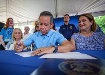 Alcalde de la ciudad capital impulsa programa que conectará a 166 jóvenes con experiencia laboral durante el World Baseball Classic