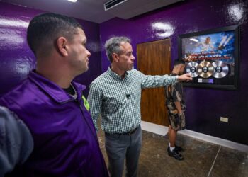 Alcalde de San Juan inaugura plantel y nuevo programa educativo San Juan Urbano