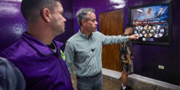 Alcalde de San Juan inaugura plantel y nuevo programa educativo San Juan Urbano