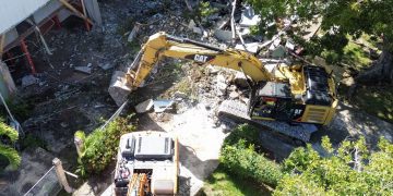 Arrancan los trabajos de demolición del antiguo Coliseo Héctor Solá Bezares del Municipio Autónomo de Caguas