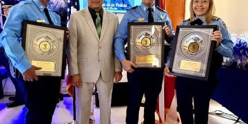 Honrados los policías de Morovis por el Municipio en su semana