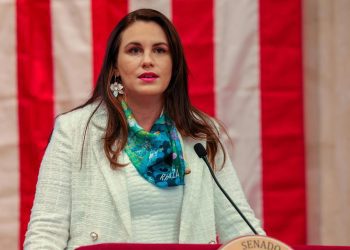 Reacciona senadora Ada Álvarez Conde al cierre de Lote 23, reafirma apoyo a comerciantes