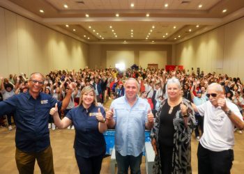 Gobierno expande oportunidades de liderato para los jóvenes