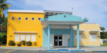 Celebran 53 años de apoyo y cuidado a los adultos mayores en el centro de Ceiba