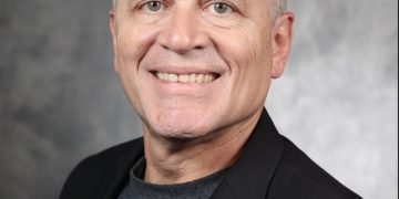 El Dr. Jorge Colón, investigador del Recinto de Río Piedras de la UPR es galardonado con el Premio Holland 2026