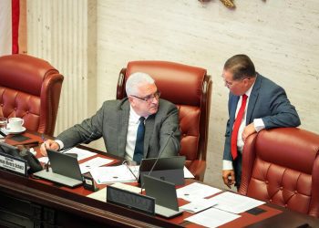 Senado aprueba medidas para fortalecer la seguridad, la salud pública y derechos de pacientes   