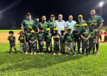 Deporte infantil en Sabana Hoyos de Arecibo con apoyo municipal