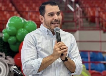 Municipio de Aguada logra $2.4 millones en fondos federales para sistema de transportación colectiva