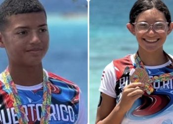 Jóvenes moroveños ganan medallas en competencias de natación en Aruba
