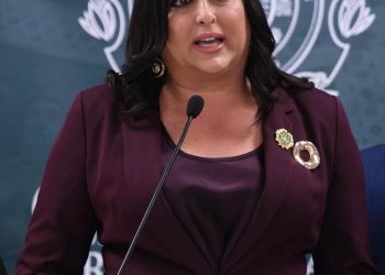 Representante  radica medida para investigar fondos otorgados por la Compañía de Turismo