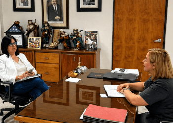 Alcaldesa de Morovis agradece el compromiso de la Contralora y la seriedad con la que se atienden y evalúan las  auditorías pendientes