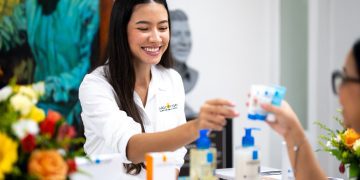 La Roche-Posay se une al Hospital Oncológico para educar sobre la prevención del cáncer de piel