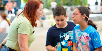 Talleres libres de costo orientarán sobre disciplina preventiva y comunicación familiar.