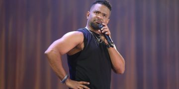 “El Pana Mío”, continúa con éxito y abriendo funciones