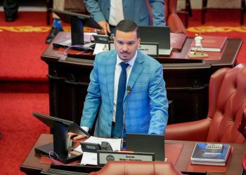 Senador Wilmer Reyes Berríos impulsa legislación para modernizar y establecer estándares en el sistema de refugios ante la próxima temporada de huracanes