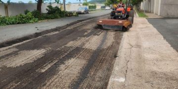 Municipio de San Juan repavimenta el conector C en Venus Gardens