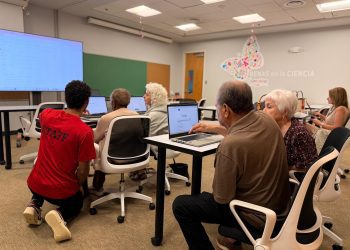 La iniciativa Contigo Cuidador  fortalece el apoyo a cuidadores en toda la isla