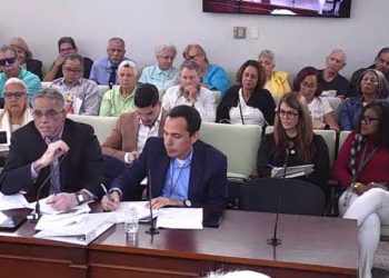 Lourdes Ramos exige a agencias fiscales del gobierno a responderle a los jubilados 