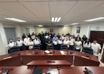Legislatura Municipal y Alcalde celebran sesión especial dedicada a la Semana de la Liga Atlética Policiaca