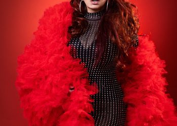 Iris Chacón regresa en   sus Noches del Caribe 