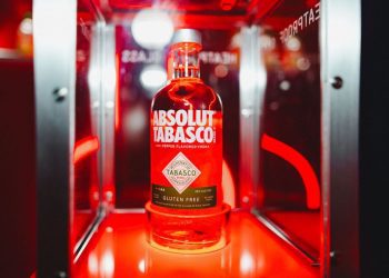 Llega a Puerto Rico el nuevo Absolut®️ Tabasco™: la colaboración que promete encender la coctelería local