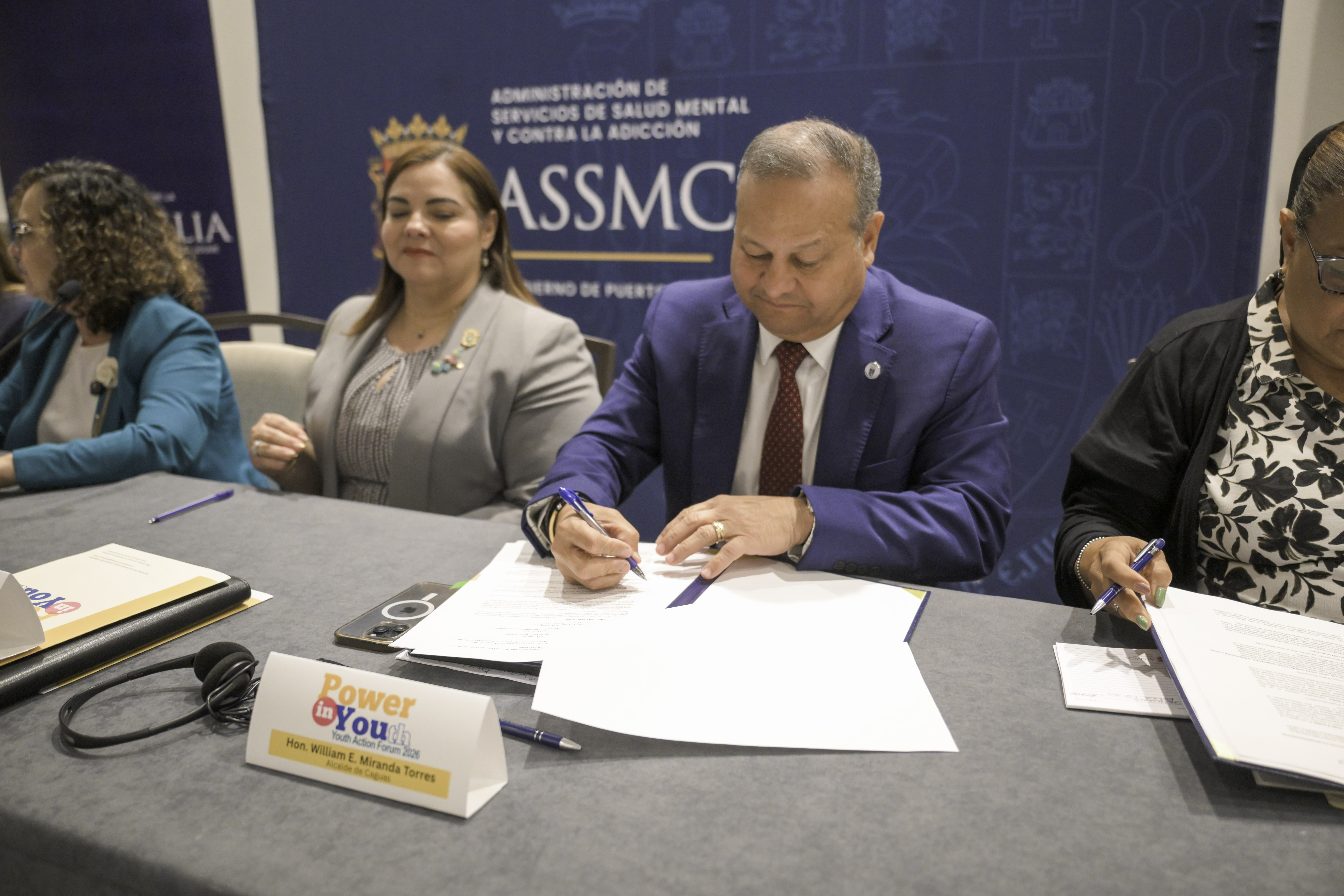 Municipio de Caguas formaliza alianza para prevenir el sinhogarismo juvenil