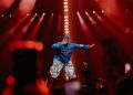 Eladio Carrión lleva la adrenalina de CORSA al Coliseo de Puerto Rico con dos noches sold out