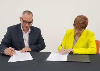 Nueva alianza impulsa desarrollo laboral en el noreste: AstraZeneca se convierte en centro de Apprenticeship de Conexión Laboral