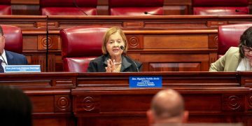 Departamento de Salud presenta desglose del presupuesto de gastos vigente