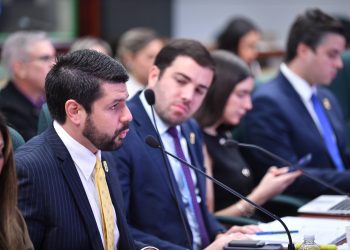 Presidente cameral señala en vista pública necesidad de fondos para Roosevelt Roads