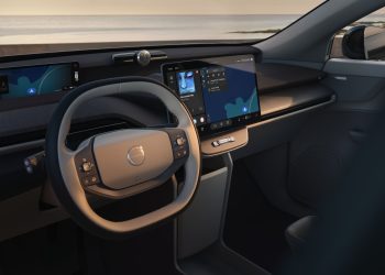 El nuevo Volvo EX60 totalmente eléctrico, un auto con el que puedes conversar de manera natural