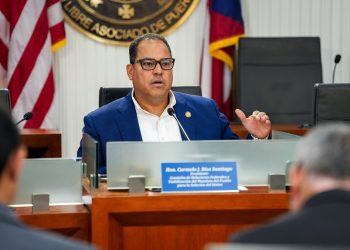 Comisión senatorial evalúa procesos administrativos, cumplimiento y supervisión de recursos federales asignados a Puerto Rico