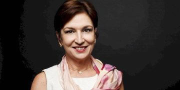 Presidenta de la UPR se reúne con la gobernadora e impulsa asignación adicional de $118 millones para clasificación de empleados y fortalecer la institución