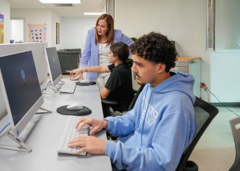 Proyecto Nacer orientará a adolescentes embarazadas y sus familias en diálogo virtual gratuito