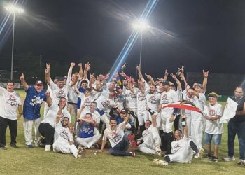 Celebran con caravana campeonato de los Tigres de Hatillo en la Sección Norte de la Liga de Béisbol Superior Doble A