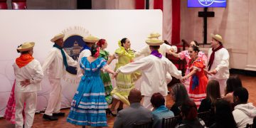 Senado celebra Feria de Turismo y Gastronomía para respaldar el desarrollo económico local