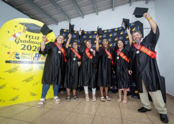 La Red celebra graduación de familias en Juncos y reafirma su compromiso con la crianza no violenta