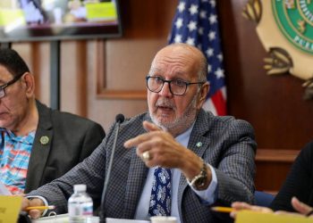Comisión cameral revisa propuesta para integrar municipios a PRITS
