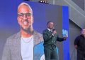 Norberto Vélez gana “Mejor Canal por Sesiones de la Loma” en la Convención Tu Música Urbano