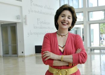La Universidad del Sagrado Corazón reconocerá a Sila María Calderón Serra y al chef Iván Clemente como parte de su 87ma Colación de Grados