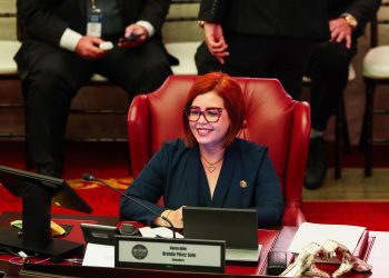 Senadora Brenda Pérez Soto cumple con compromiso con el municipio de Arecibo