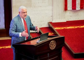 Senado aprueba medida de Rivera Schatz para digitalizar licencias de pesca en Puerto Rico