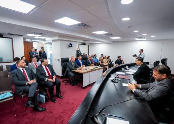 Senado evalúa avances tecnológicos y modernización de la Comisión Estatal de Elecciones   