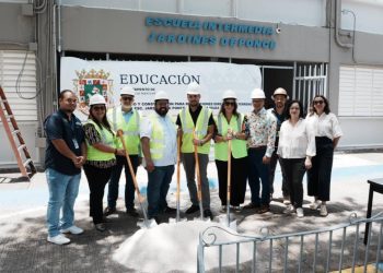 Departamento de Educación inicia reconstrucción de la Escuela Intermedia Jardines de Ponce como parte del proceso de recuperación de la zona sísmica